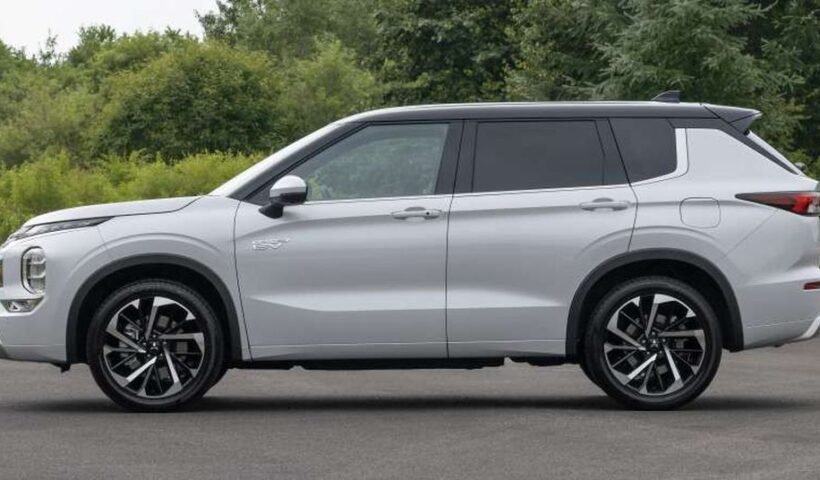 oto24-mitsubish-outlander2